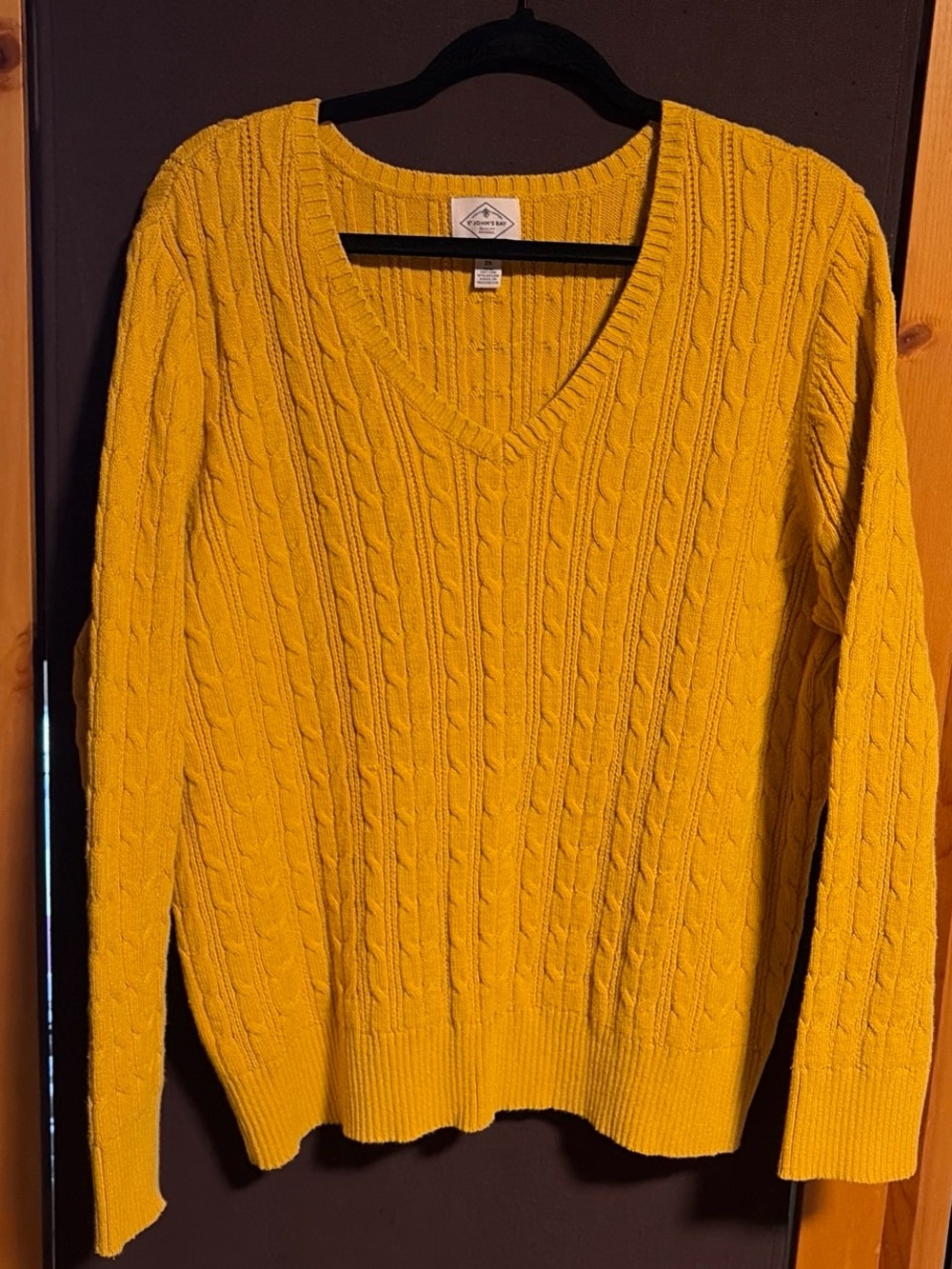 St. John’s Bay Golden Yellow cable knit v-neck sweater Size 2X